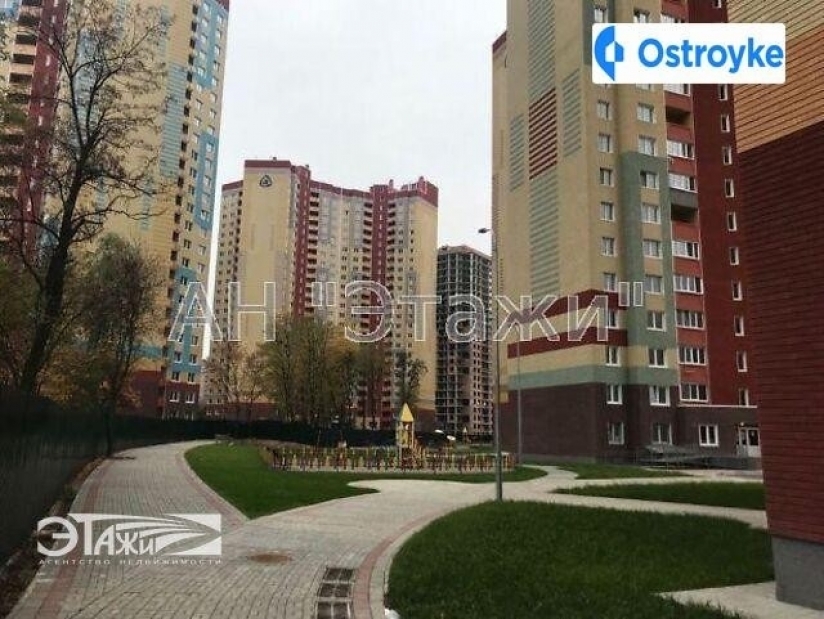 Фото 1 Продажа Квартир Глушкова Академика пр-т