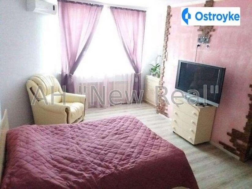 Фото 1 Продажа Квартир Елены Пчилки ул.