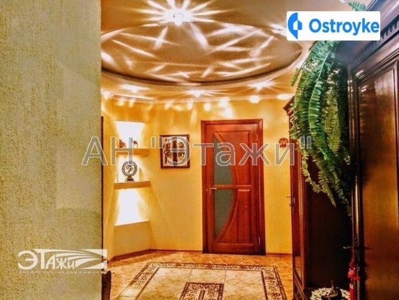 Фото 2 Продажа Квартир Драйзера Теодора ул.