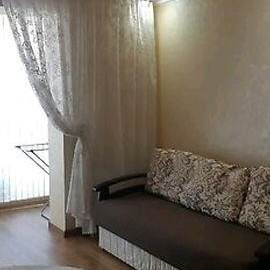 $flat->street $flat->street