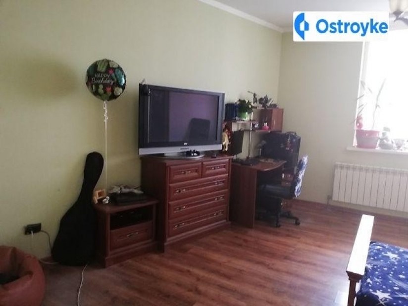 Фото 6 Продажа Квартир Олени Пчілки улица