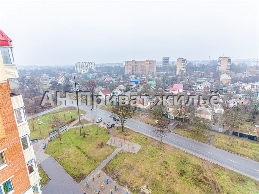 Фото 10 Продажа Квартир В продаже светлая однокомнатная квартира улучшенной планировки!