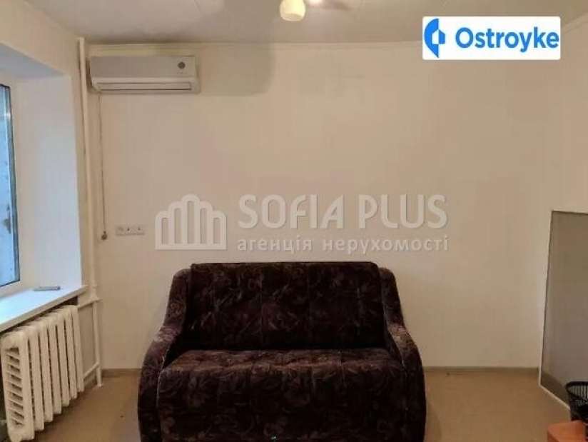 Фото 3 Продажа Квартир Верховинная ул.