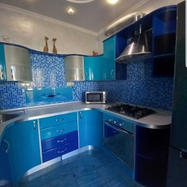 $flat->street $flat->street