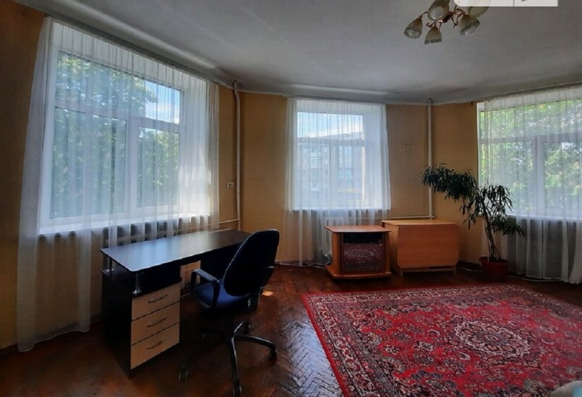 Фото 1 Продажа Квартир В продаже 2-х комнатная гостинка,  Новая Бавария