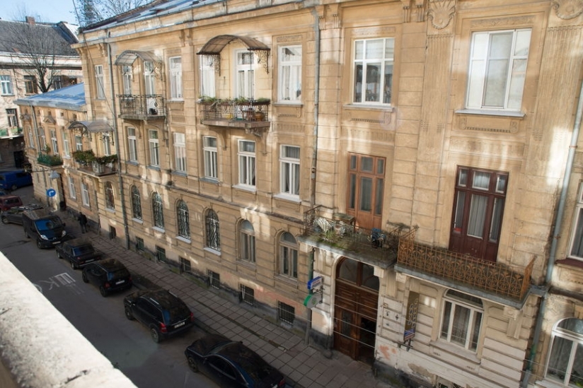 Фото 11 Продажа Квартир Продаж 3-х кімнатної квартири по вул. Кониського