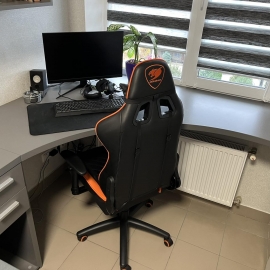 $flat->street $flat->street