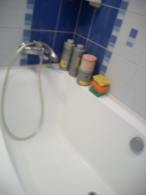 Фото 12 Продажа Квартир Своя 2 к.кв. 50 м.кв. Салтовка Краснодарская ул. кирпич с евроремонтом и мебелью.