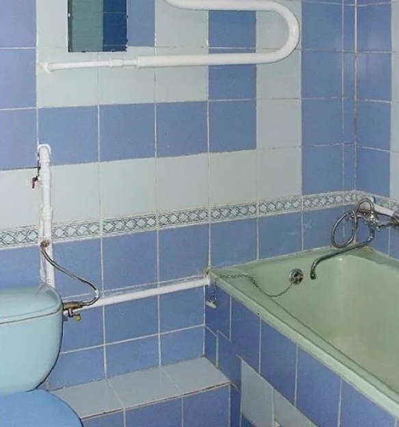 Фото 1 Продажа Квартир Продам однокомнатную квартиру в центре Правого берега.