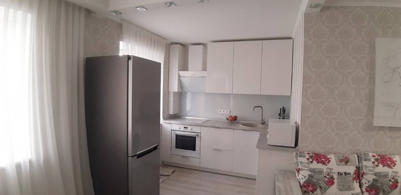 Фото 3 Продажа Квартир Двухкомнатная квартира в районе моря с ремонтом