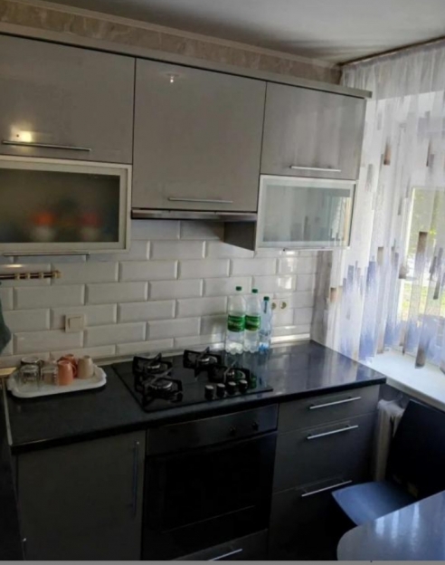 Фото 3 Продажа Квартир 1-ком.квартира на Толбухина 32м. Капитальный ремонт