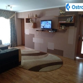 $flat->street $flat->street