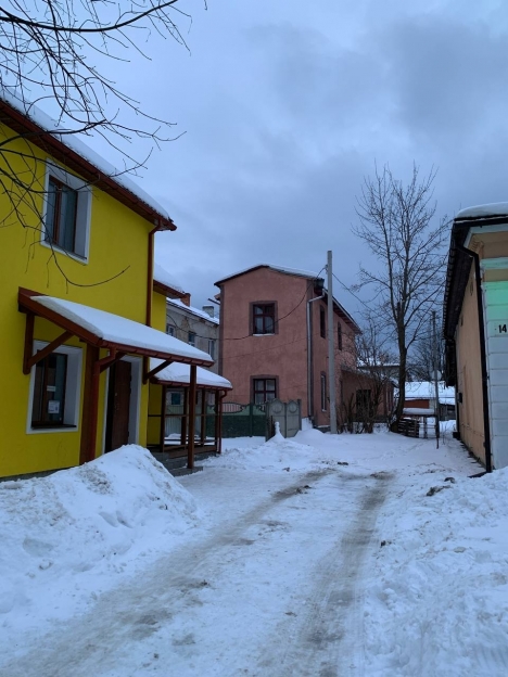 Фото 2 Продажа Квартир Продаю 2-ох кімнатну квартиру в ЦЕНТРІ, 47.5 кв.м, вул.Д.Галицького