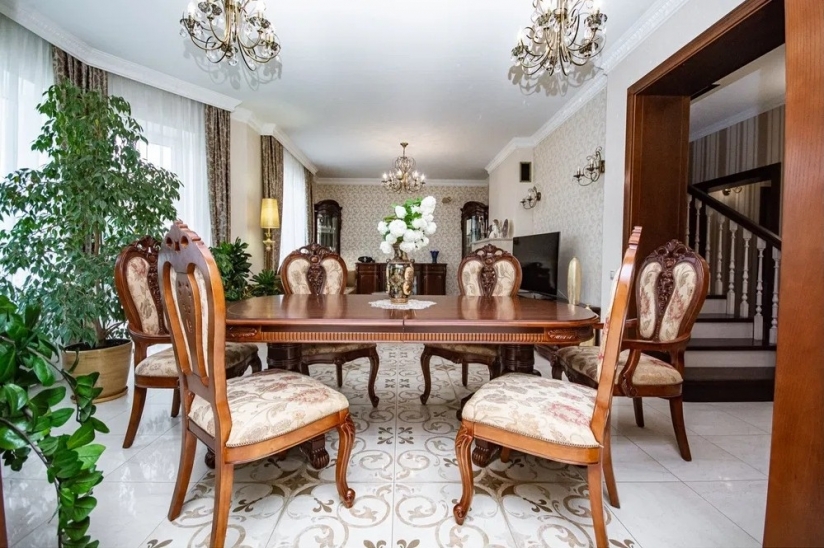 Фото 8 Продажа Квартир Чудовий будинок з дорогим ремонтом, меблями і технікою поруч з Києвом