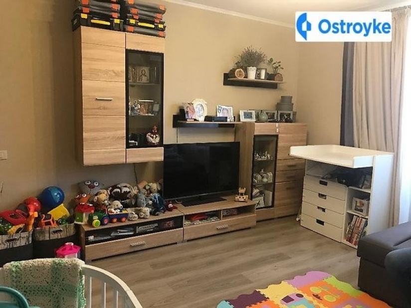 Фото 5 Продажа Квартир Університетська улица