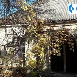 $flat->street $flat->street