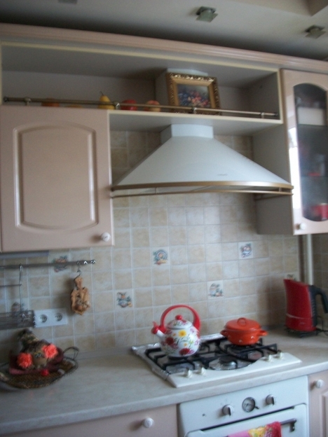 Фото 17 Продажа Квартир Своя 2 к.кв. 50 м.кв. Салтовка Краснодарская ул. кирпич с евроремонтом и мебелью.