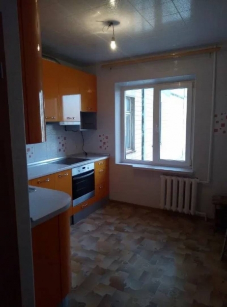 Фото 1 Продажа Квартир продам 4-х комнатную квартиру на Добровольского