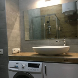 $flat->street $flat->street