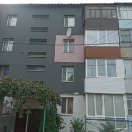 $flat->street $flat->street