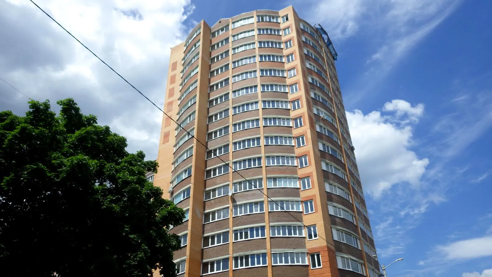вул. Леваневського, 74