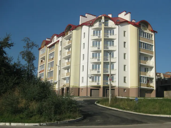 ул. Джона Леннона, 37