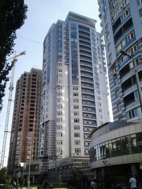 ЖД Ушакова, 1д