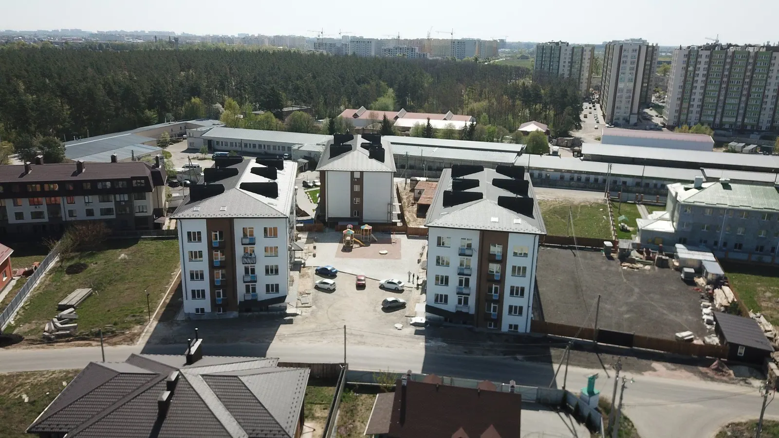 ЖК Оксамитовий