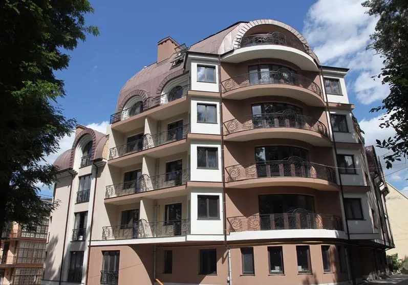 вул. Братів Тимошенків, 2б