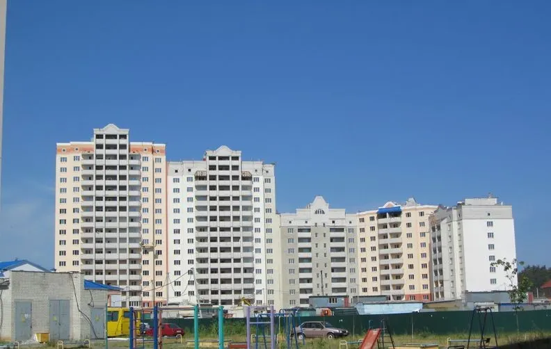 вул. Вишнева / Нове шосе / вул. Хмельницького