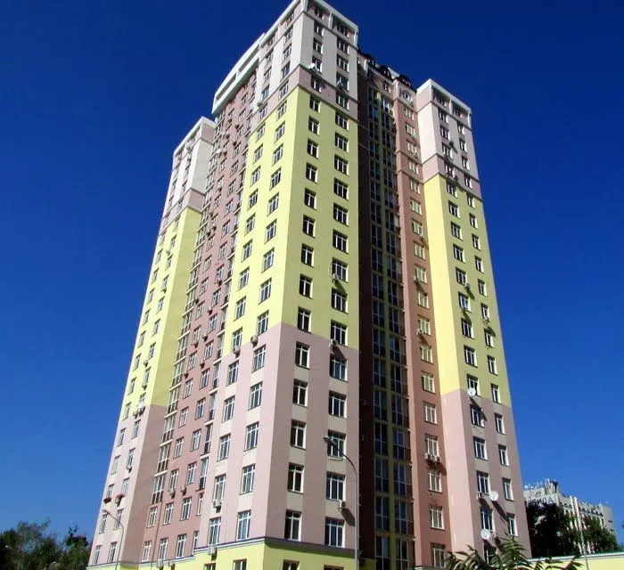 ул. Гната Хоткевича (Красногвардейская), 8