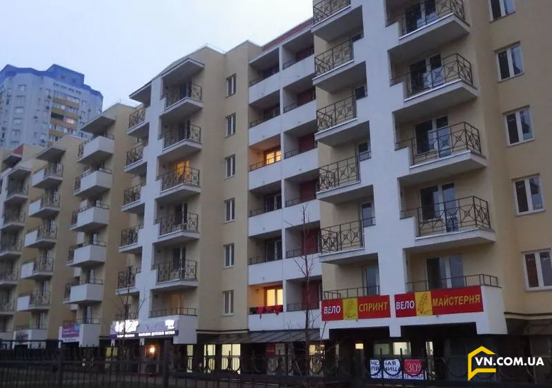 просп. Комарова, 20а