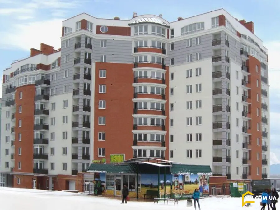 вул. Тарнавського, 19
