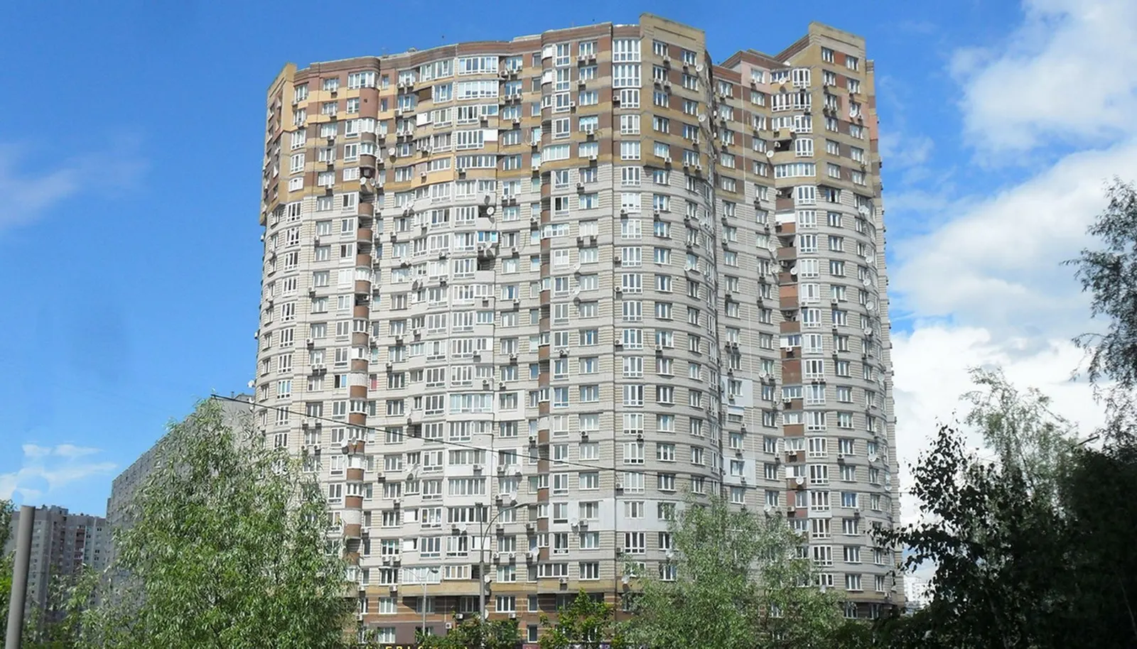 ул. Ахматовой, 22 (стройпл. 8а, Позняки-2)