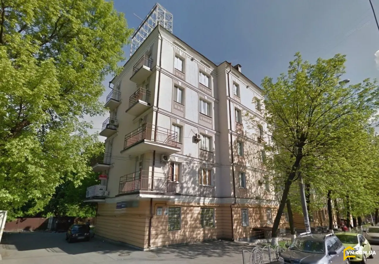 ул. Довженко, 2