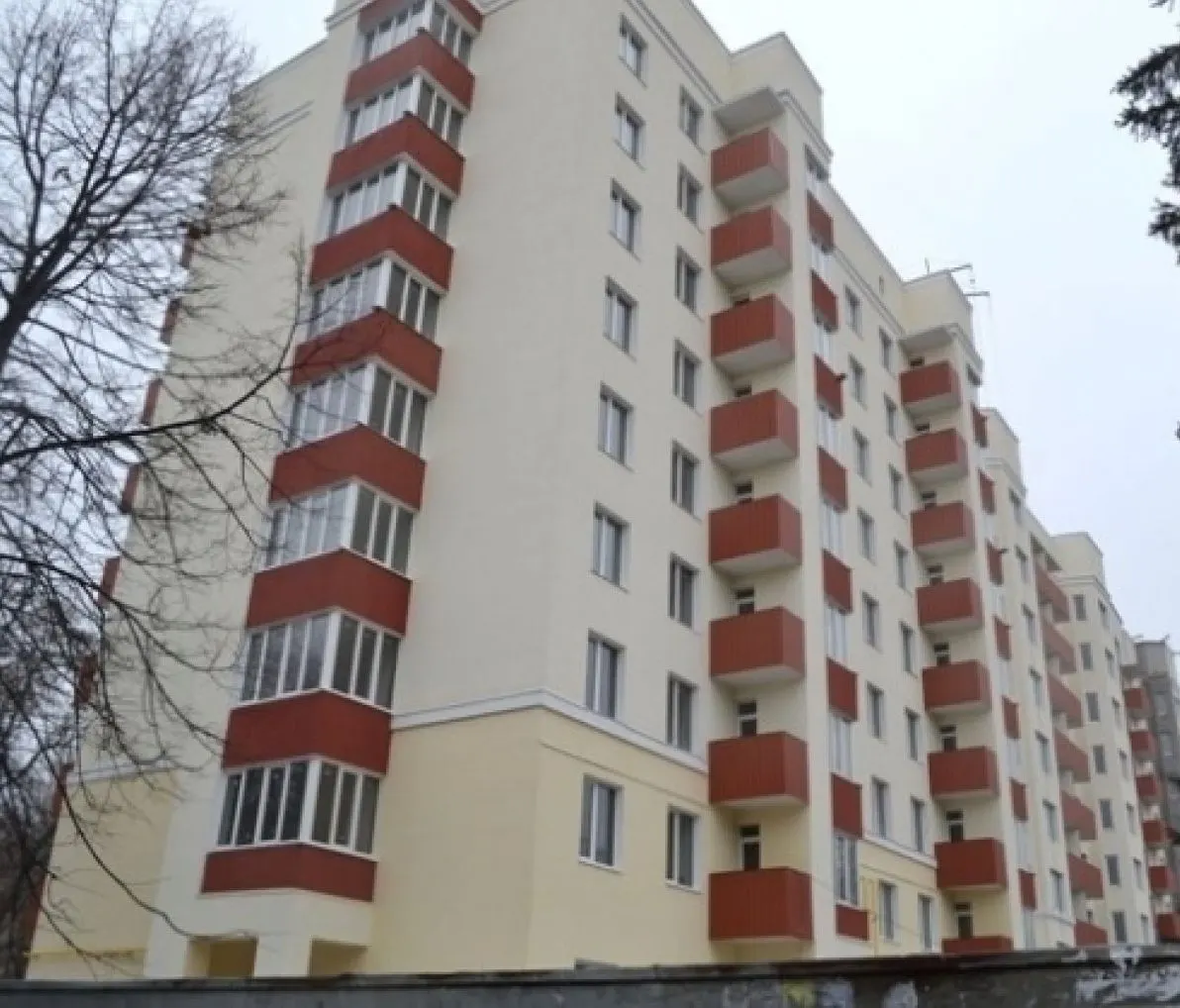 просп. Архитектора Алешина (Орджоникидзе), 5