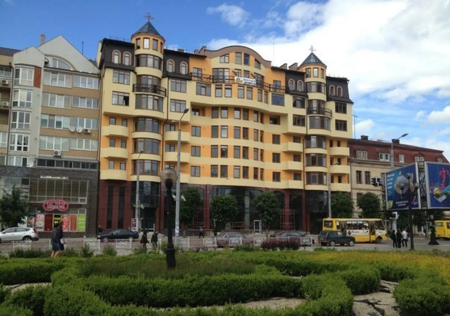 ул. Независимости, 87