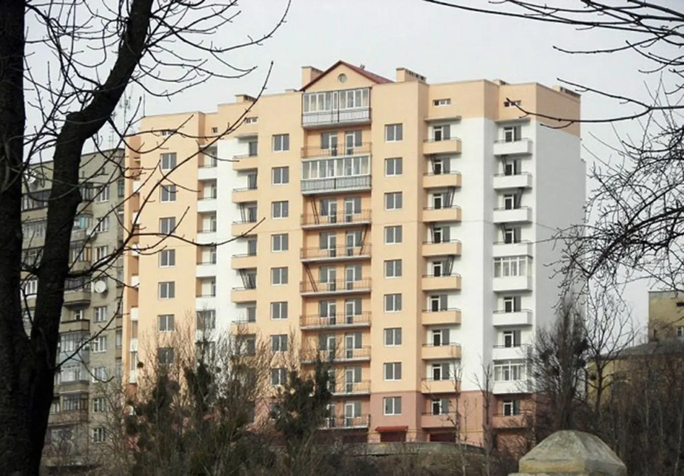 ул. Золотая, 15а