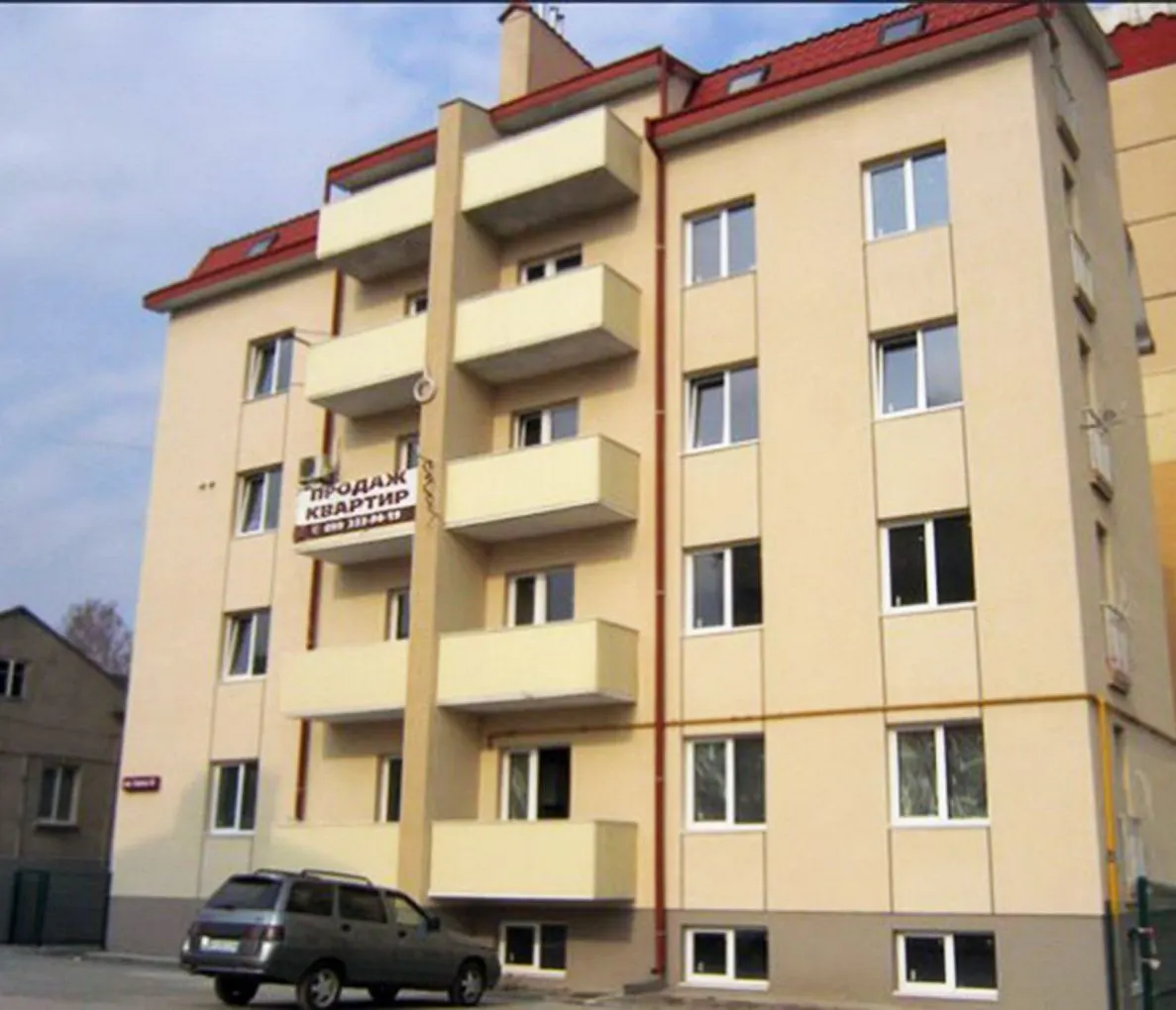 вул. Творчеська, 38