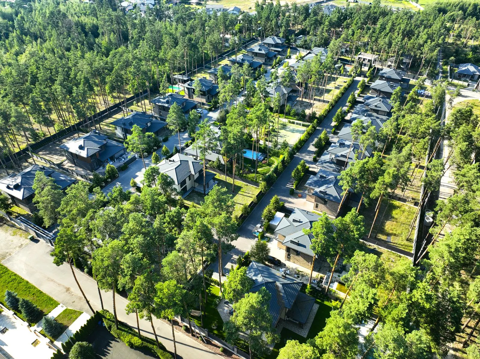 КМ ZAHRAVA village 2