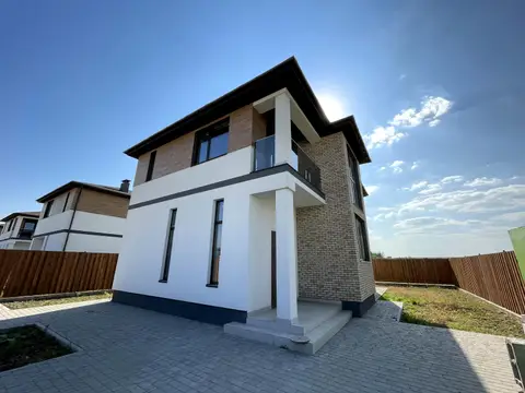 КМ Osocor House