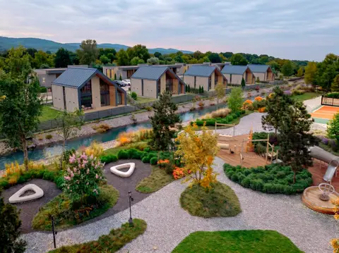 КМ Piemont eco village