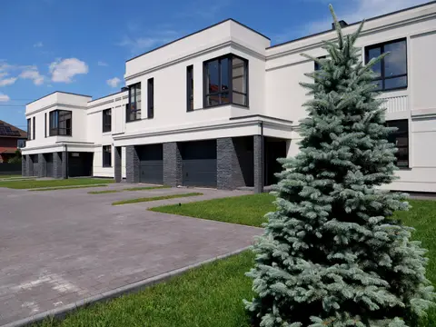 вул. Яблунева, 4-6