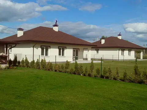 КМ Маєток