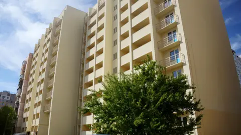 вул. Владислава Бувалкіна, 73
