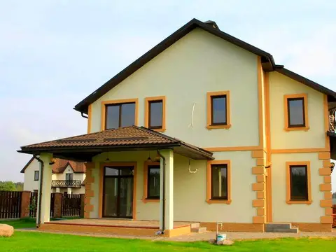КМ Swiss Village