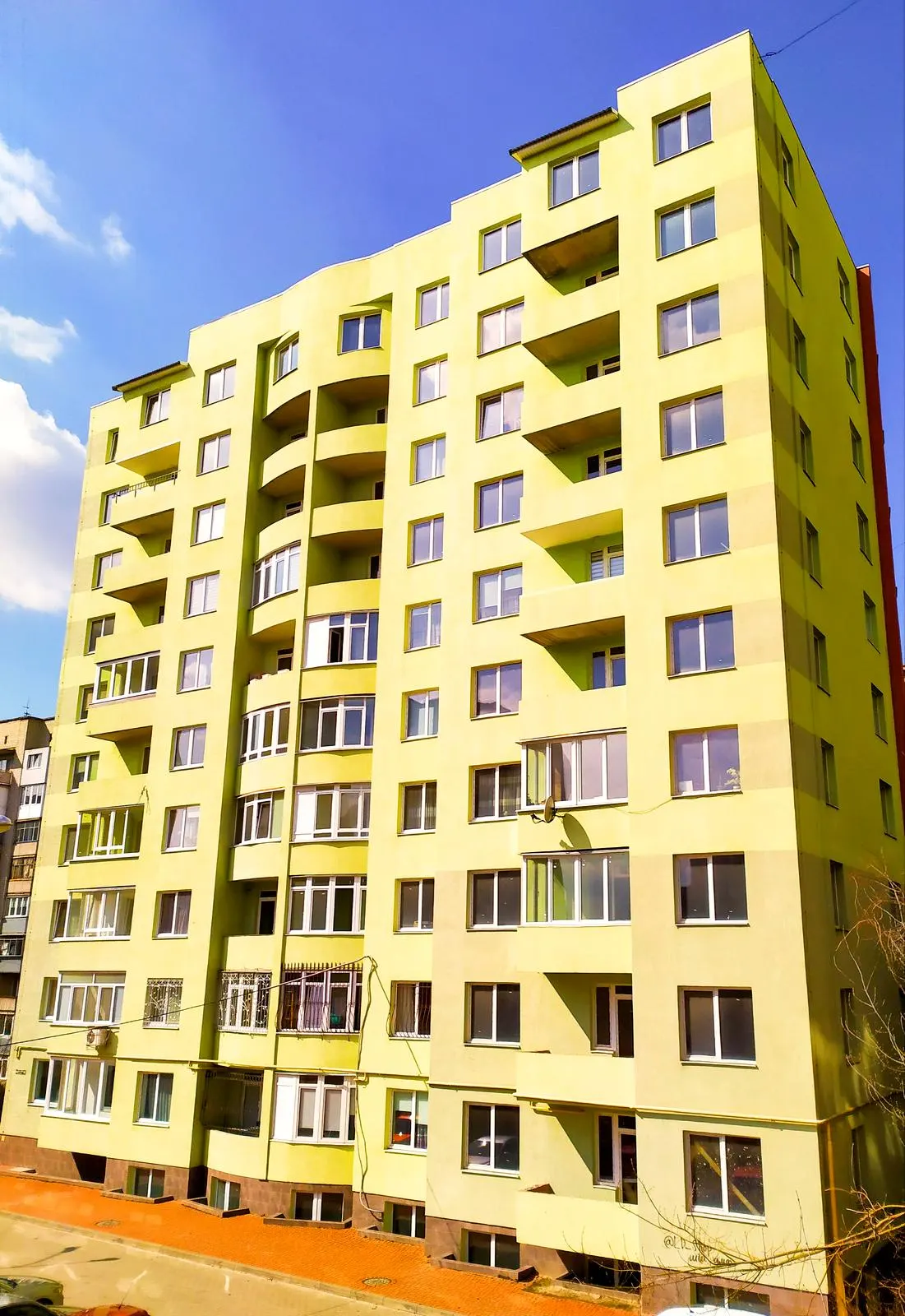 вул. Яцкова, 20б