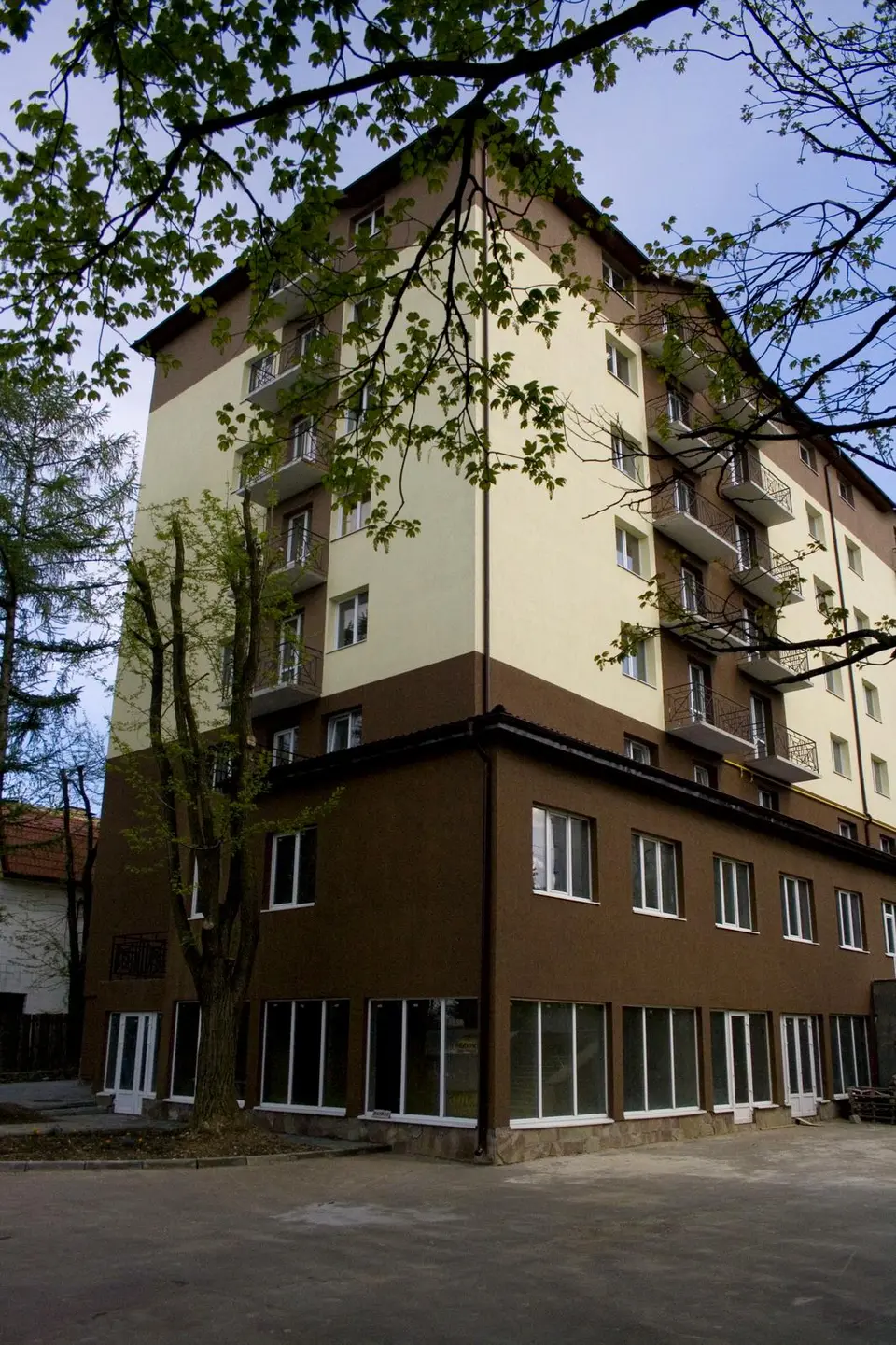 3-кімнатна квартира, 82 м², Трускавець — фото 4