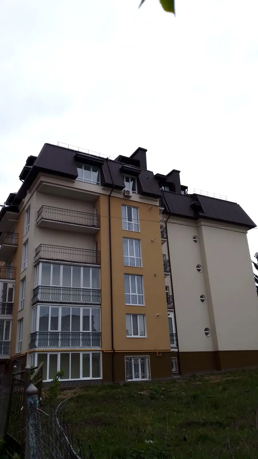 вул. Братів Гжицьких, 2