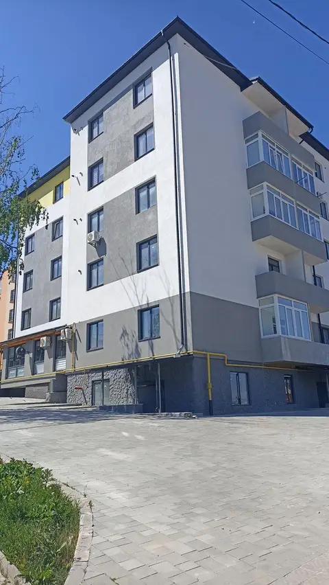 вул. Незалежності